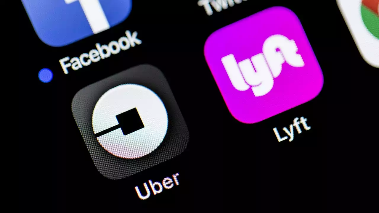 NYC Uber and Lyft drivers go on one-day strike