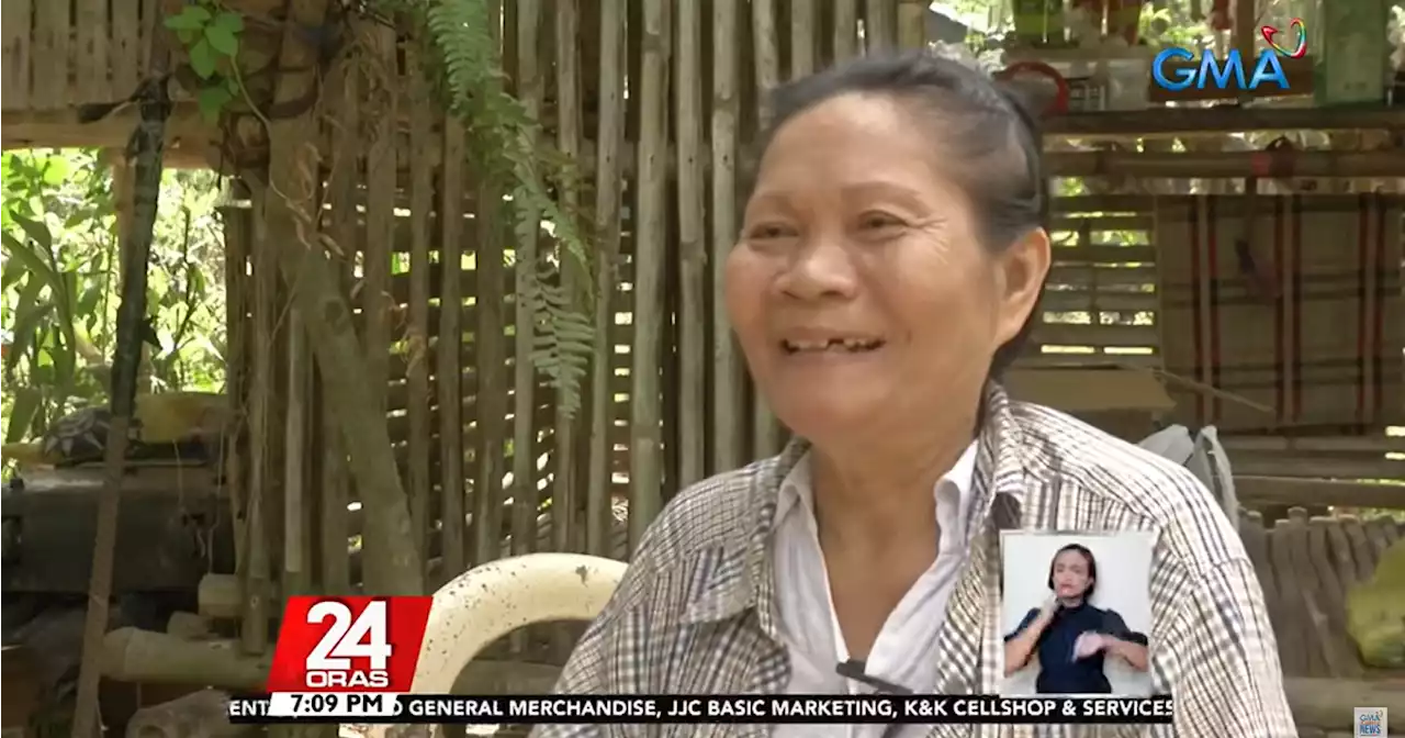 Woman in Cavite who shares blessings despite hardships gets gifts from GMA Kapuso Foundation