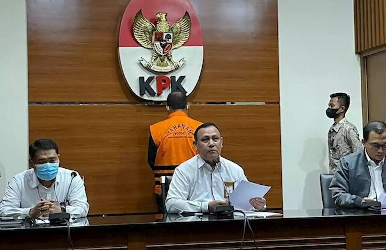 KPK Resmi Tahan Hakim Yustisial MA Edy Wibowo Terkait Kasus Suap