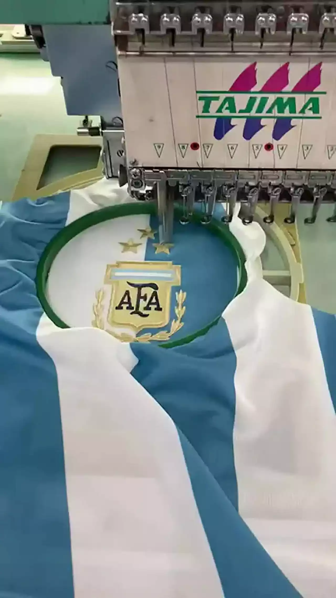 Argentina campeón del mundo: furor y expectativa por las nuevas camisetas con las tres estrellas