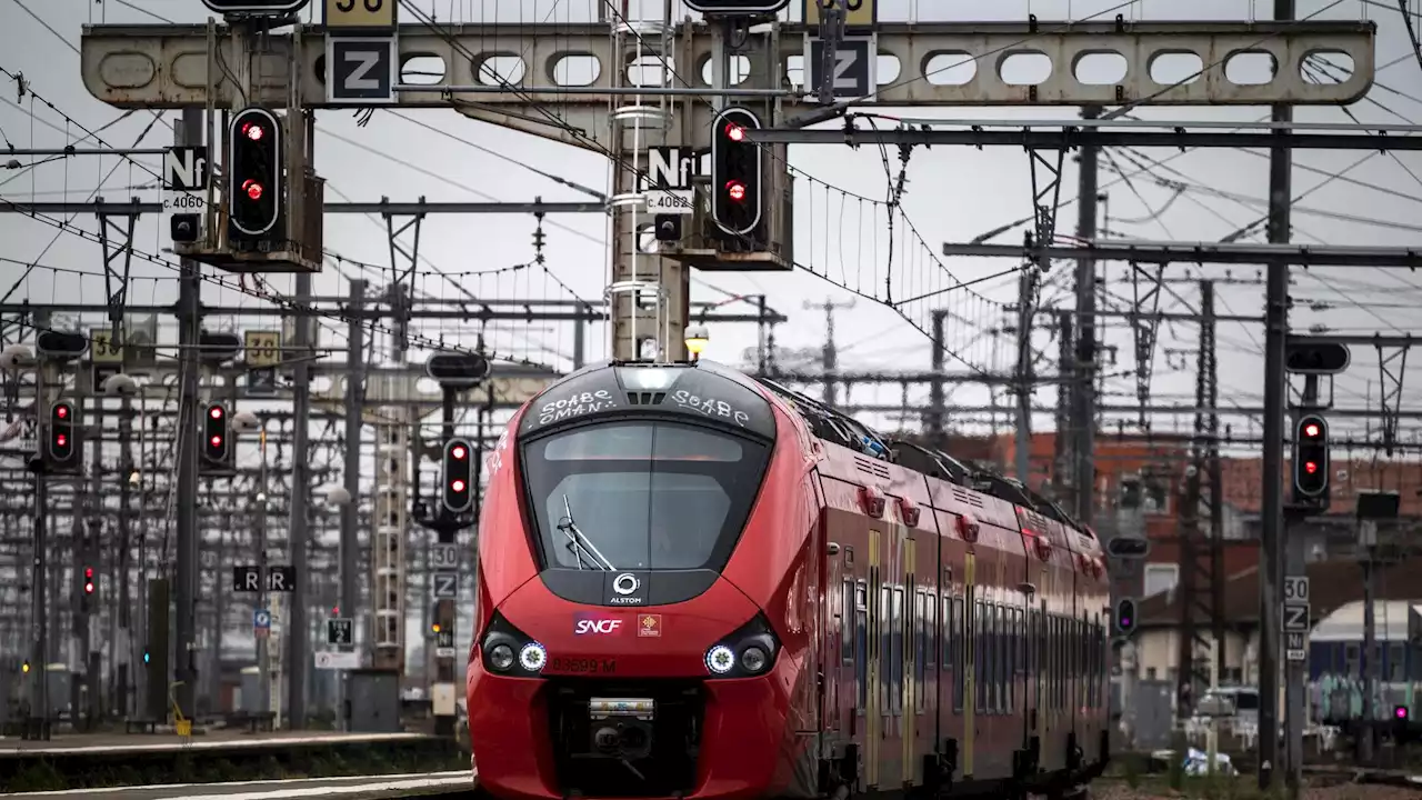 La CGT et SUD-Rail n’appellent pas à la grève à la SNCF pour Noël, mais...