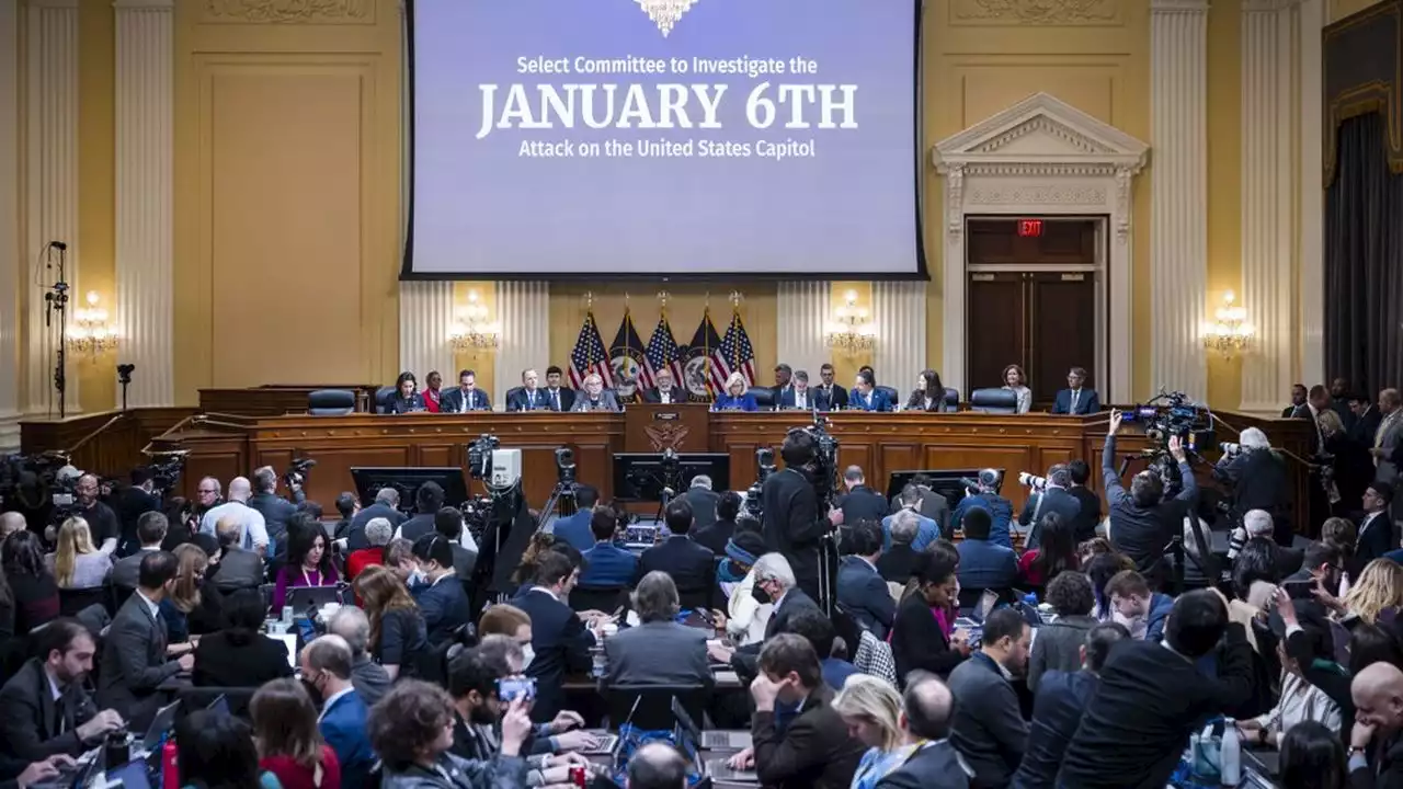 Assaut du Capitole : la commission d'enquête du Congrès demande que Donald Trump soit jugé