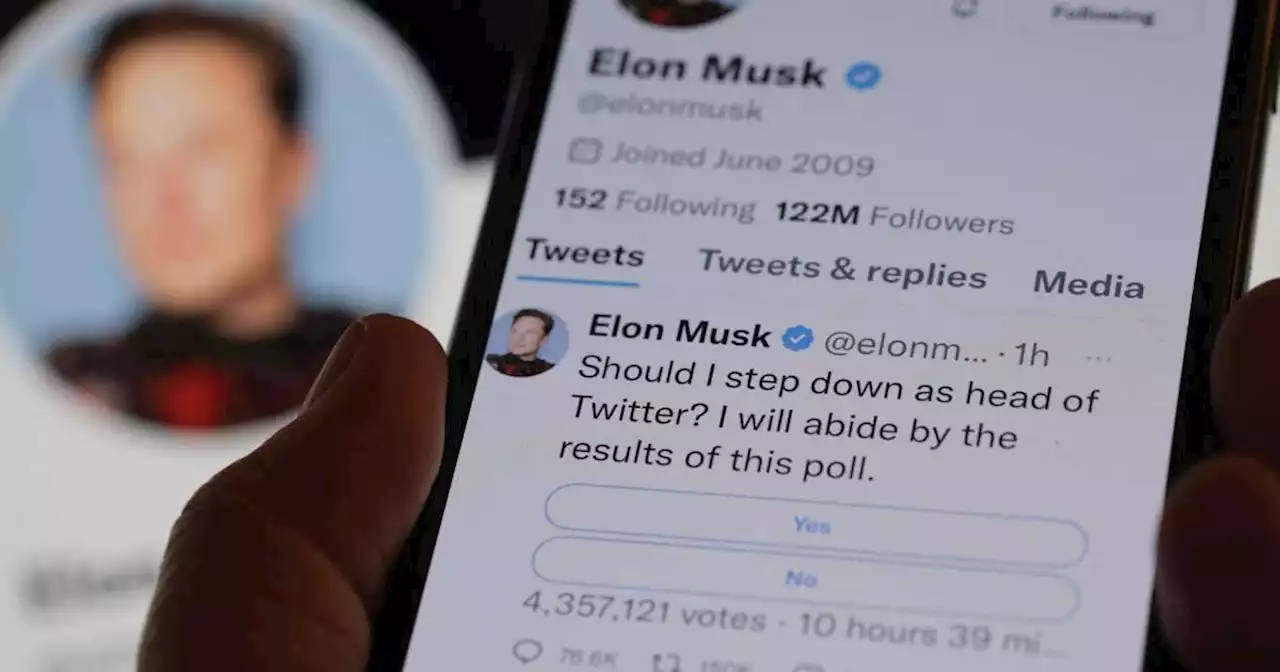 Elon Musk demande à Twitter s’il doit démissionner, 57,5 % des utilisateurs disent « oui »