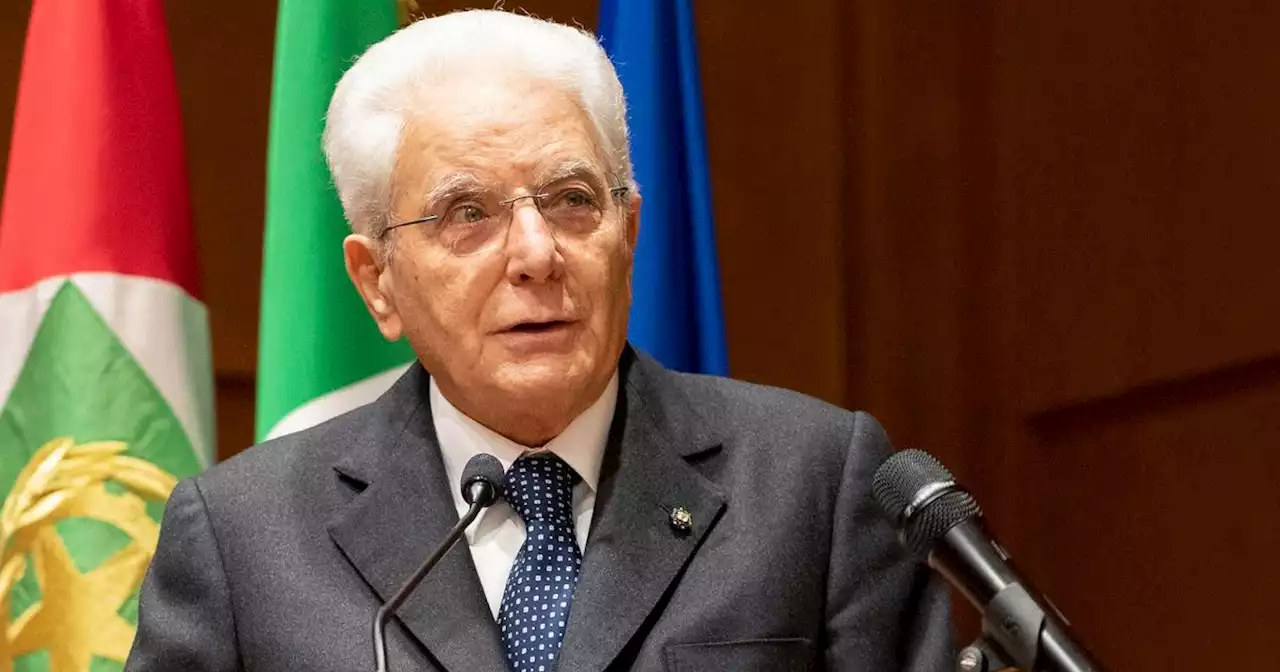 Il presidente Mattarella asintomatico ma ancora positivo al Covid