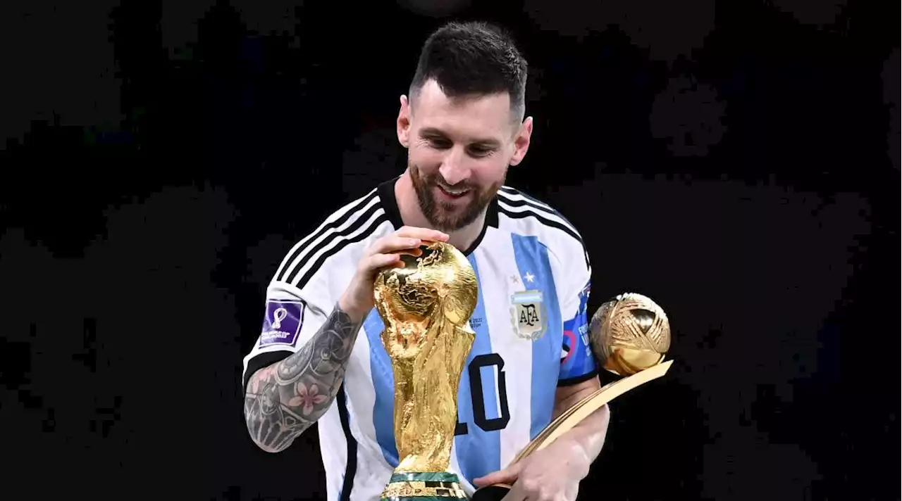 Lionel Messi Embraces Mother After Argentina’s World Cup Victory (Video)