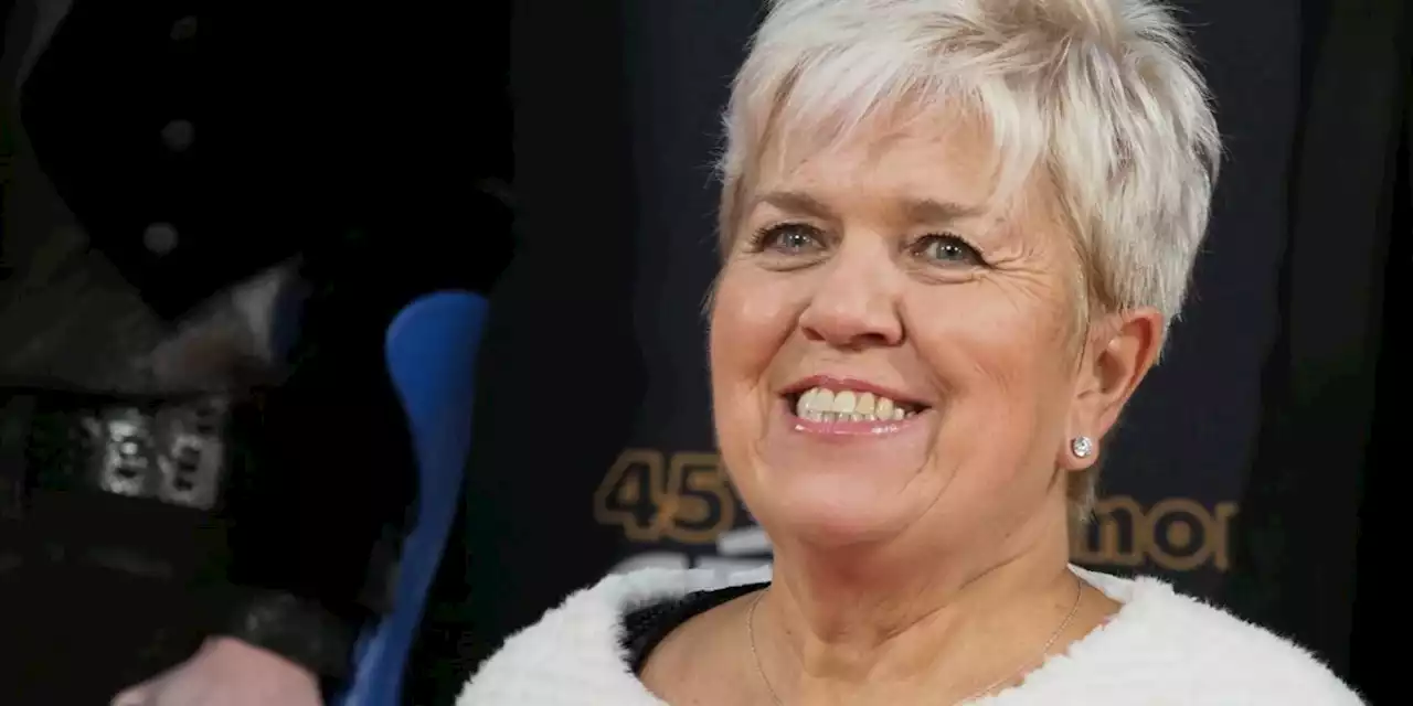 Mimie Mathy (Joséphine, ange gardien) : cet objet de sa maman décédée en 2021 que la comédienne conserve précieusement