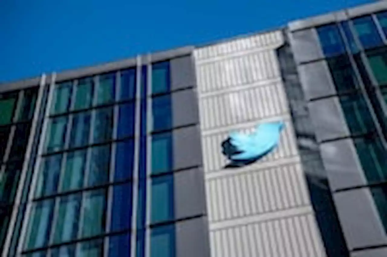 Twitter to ‘remove’ content linking to Facebook and other platforms, it says