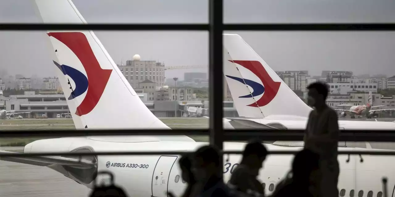 Chinese Air Travel Surges After Easing of Covid Restrictions