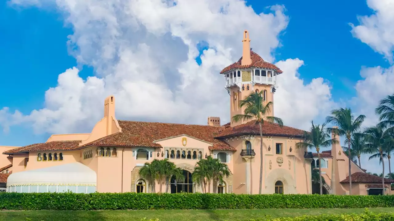 Federal appeals court halts Mar-a-Lago special master review