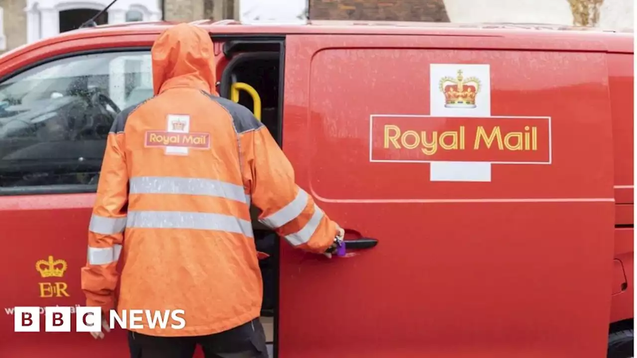 Royal Mail says people should send Christmas post early