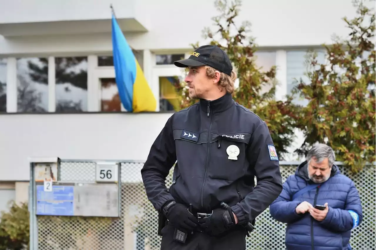 Ukrainische Konsulate erhalten Päckchen mit Tieraugen