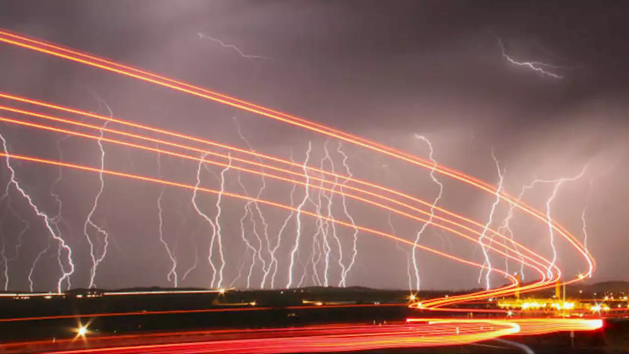 Cramer's lightning round: Seagate is not for this market