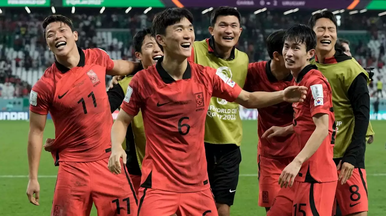 South Korea stuns Portugal with stoppage-time winner to advance at World Cup