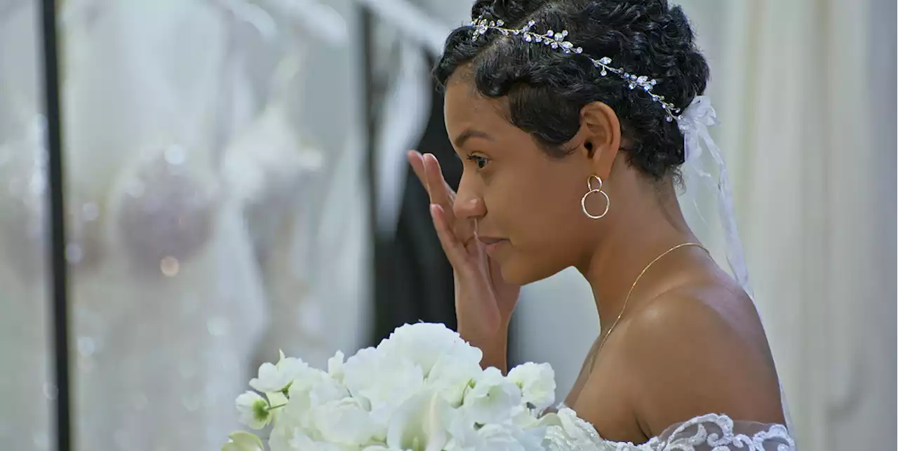 Love Is Blind star Iyanna McNeely breaks down as she discusses her divorce