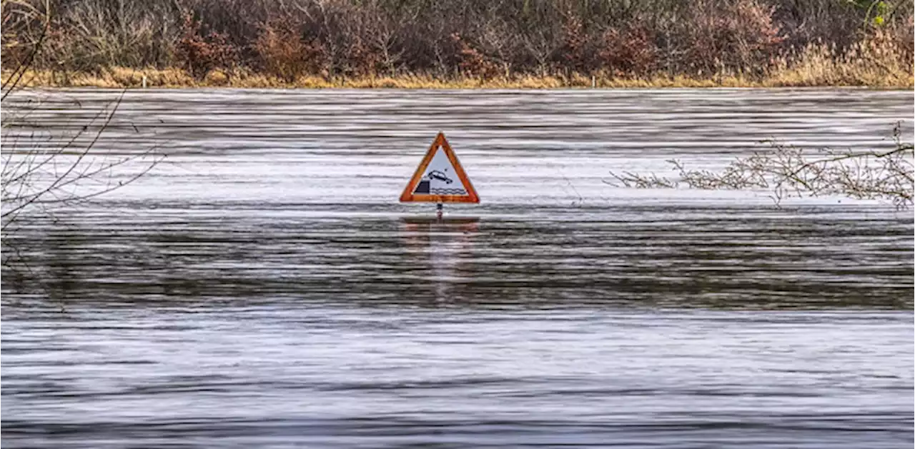 Ontario won’t allow homes to be built on floodplains, Ford says after fed warning