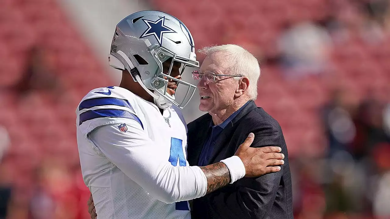 Dak Prescott reacts to photo of Jerry Jones at integration protest in Little Rock