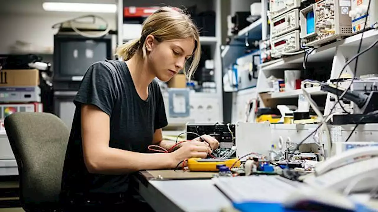 Brecha salarial en España: las mujeres cobran un 12% menos por hacer el mismo trabajo