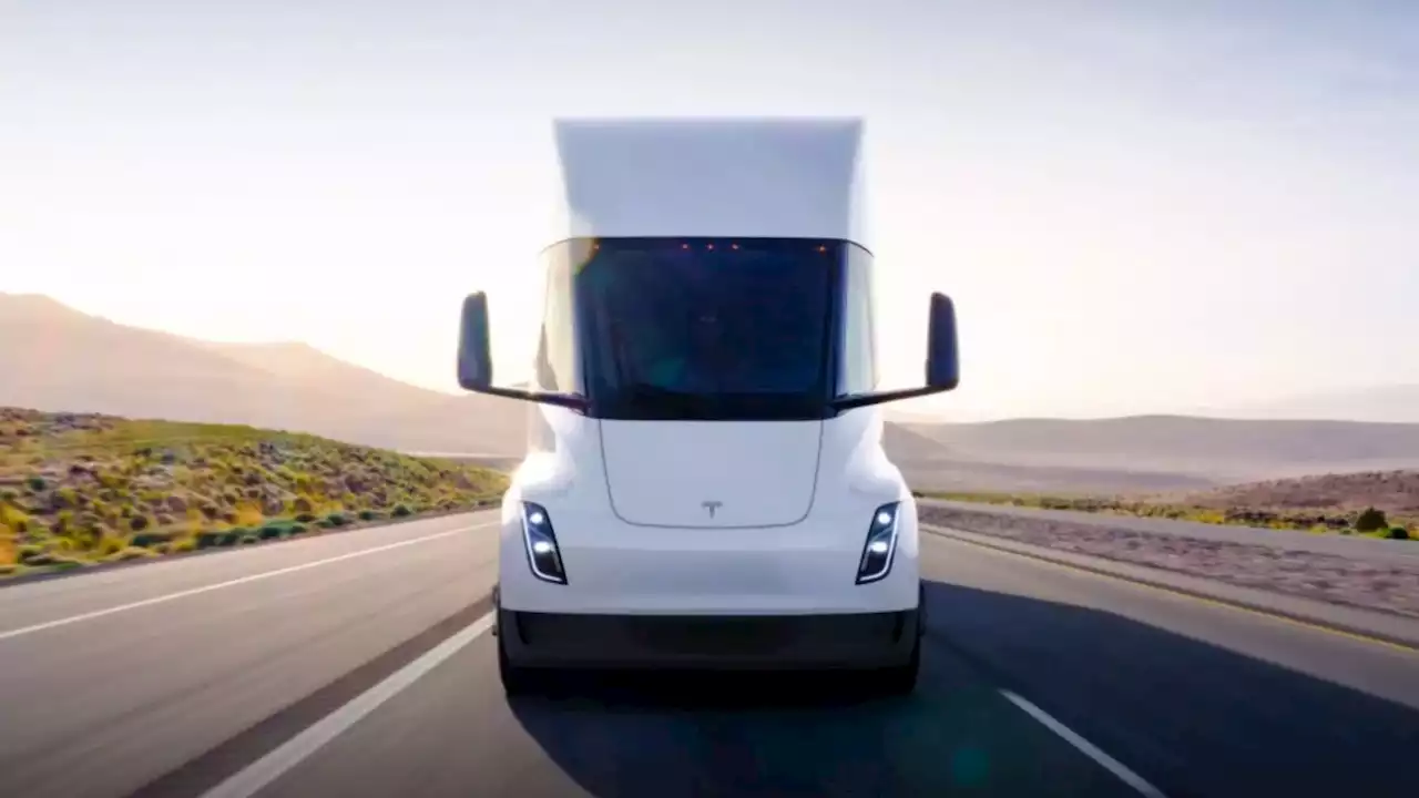 First Tesla Semi truck with 500-mile range delivered to PepsiCo