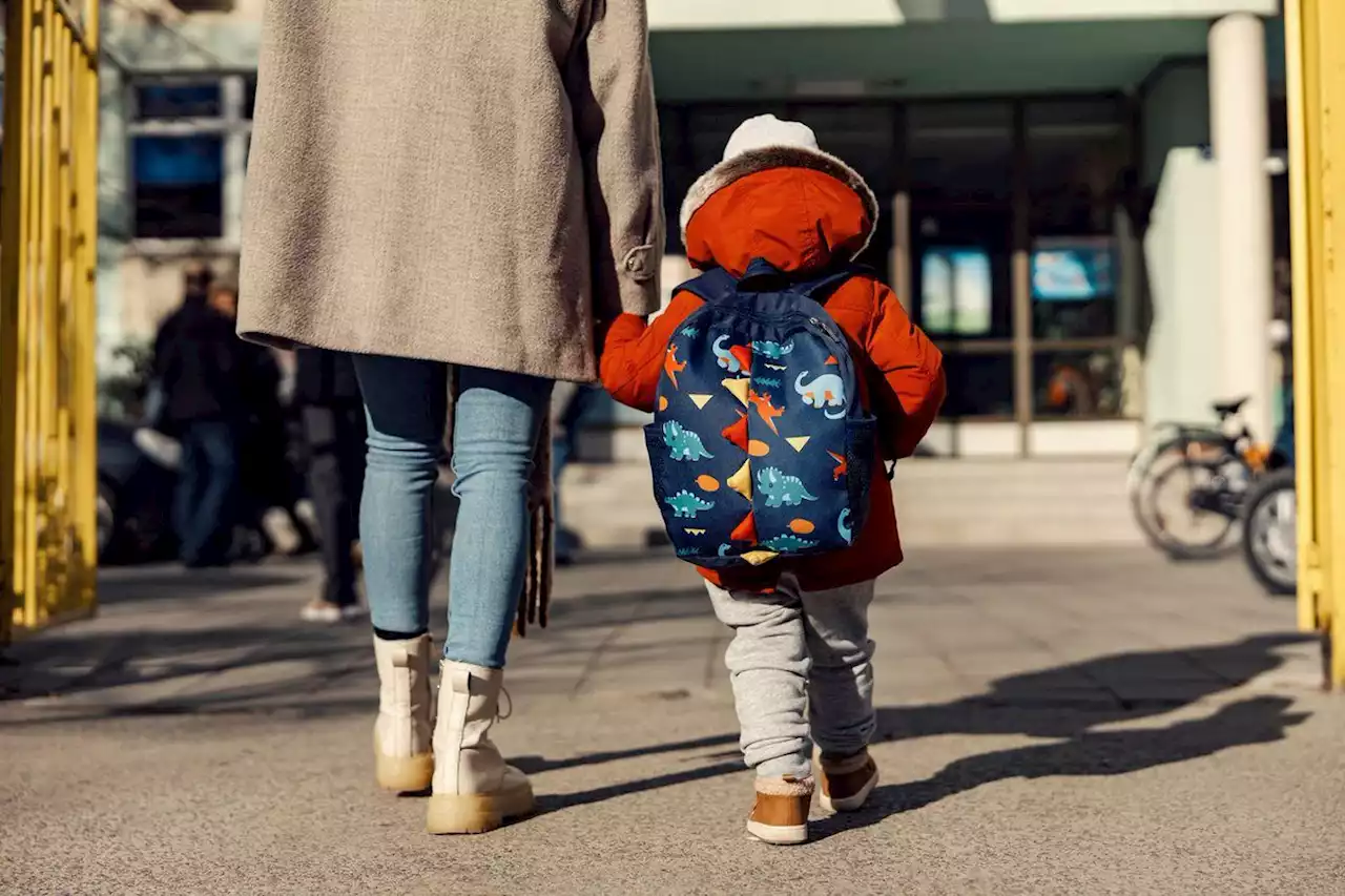 Coupures d’électricité à l’école : personnels et parents dénoncent les potentielles fermetures