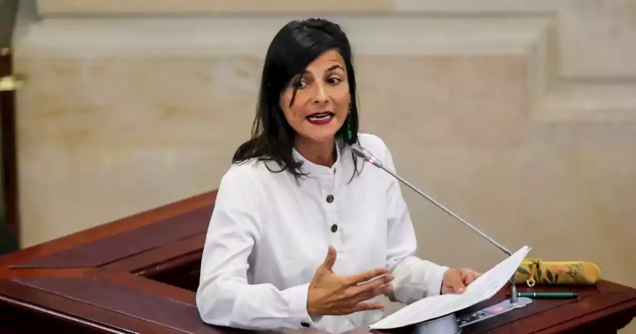 Ministra de Minas, Irene Vélez, recibe apoyo de La U en moción de censura