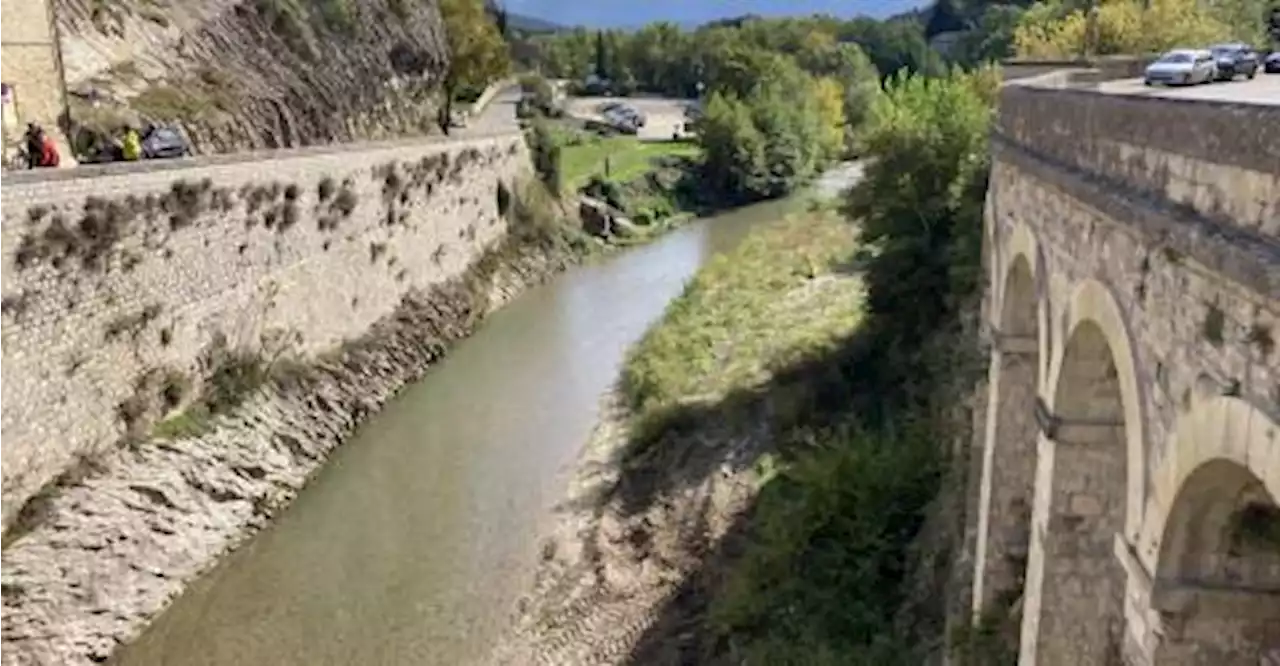 Comment parvenir à ce que l’eau coule toujours de source