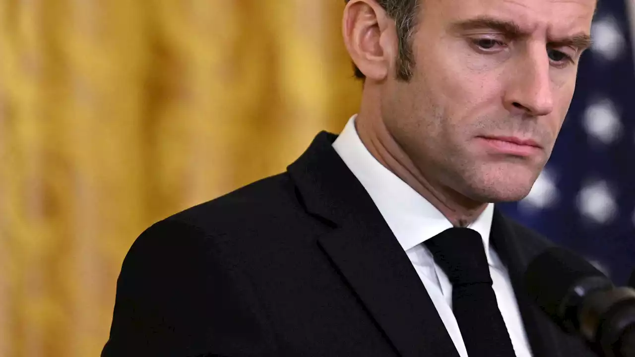 2022, année à oublier pour Macron et sa popularité - EXCLUSIF