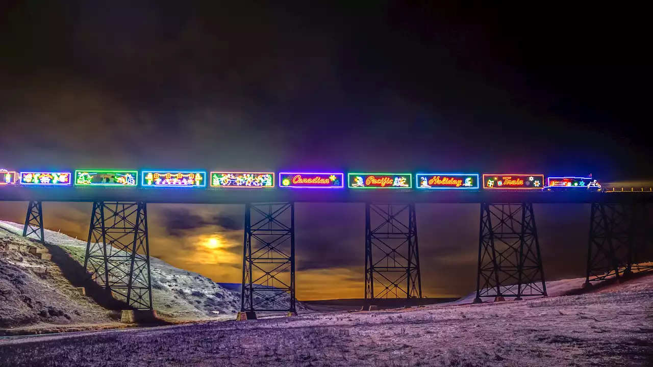 Canadian Pacific's Holiday Train to Make First Chicago-Area Stop Friday