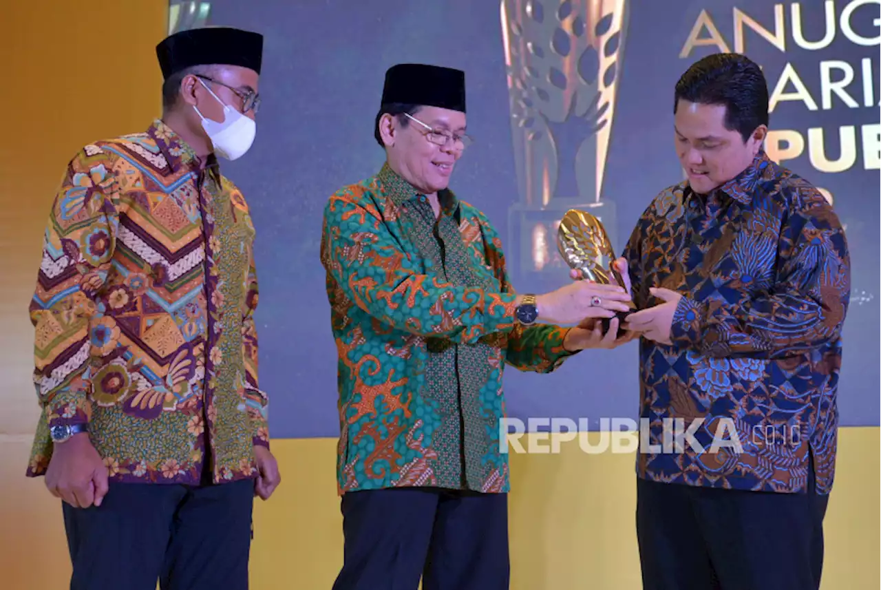 Erick Thohir Ingin Ekonomi Syariah Jadi Kekuatan Ekonomi Nasional |Republika Online