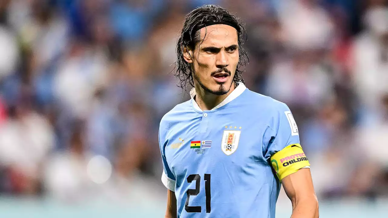 Ghana-Uruguay: le geste de colère de Cavani, qui fracasse l'écran du VAR après l'élimination