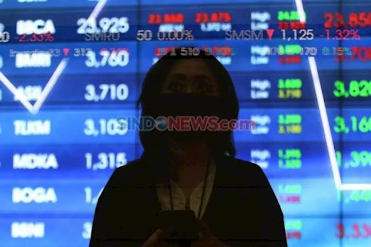 IHSG Diprediksi Melemah, Cek Potensi Saham Pilihan Jelang Akhir Pekan