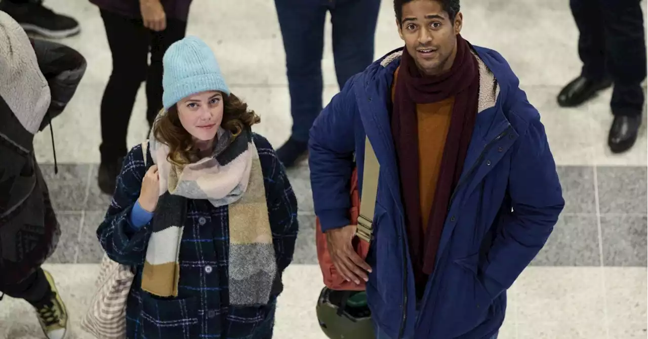 This romantic new Christmas film is honestly every commuter’s nightmare