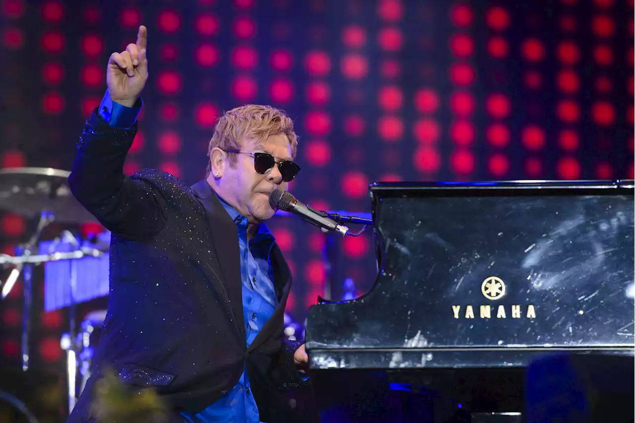 Sir Elton John announced as first headline act for Glastonbury 2023