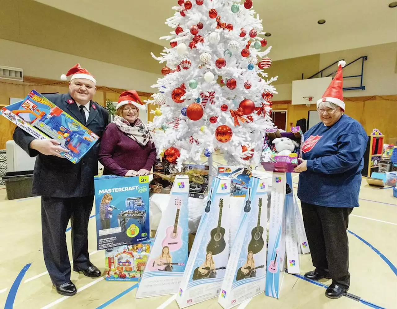 Christmas Fund: Salvation Army toy stores help parents 'shop' for gifts