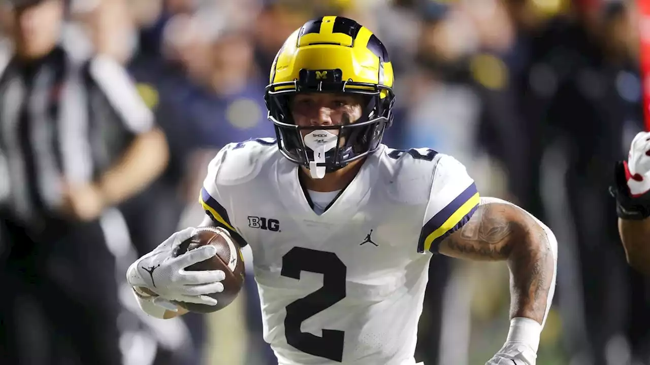 Michigan football running back Blake Corum needs season-ending knee surgery, per report