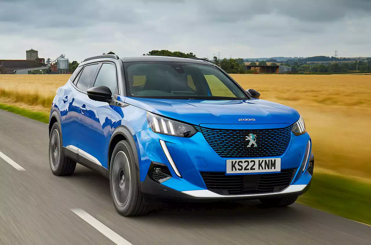 Peugeot e-2008 2022 UK first drive | Autocar