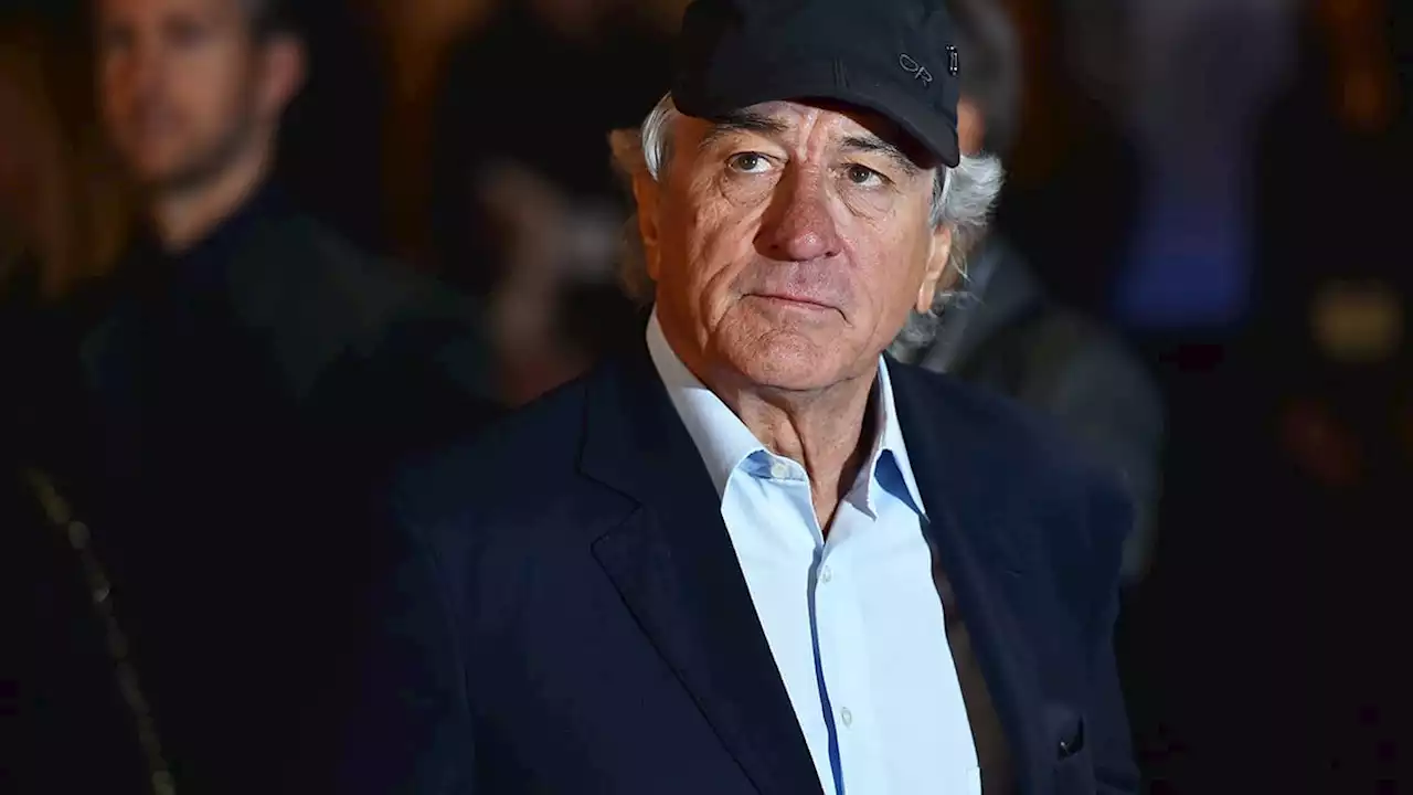 Une cambrioleuse tente de voler les cadeaux de Noël chez Robert de Niro