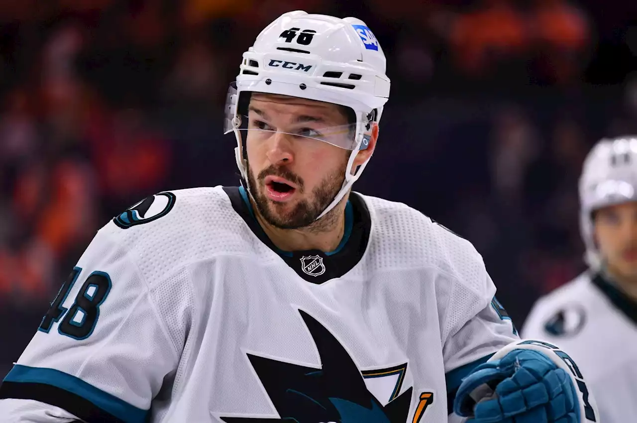 Sharks forward Tomas Hertl suspended two games for high-sticking Flames' Elias Lindholm - Daily Faceoff