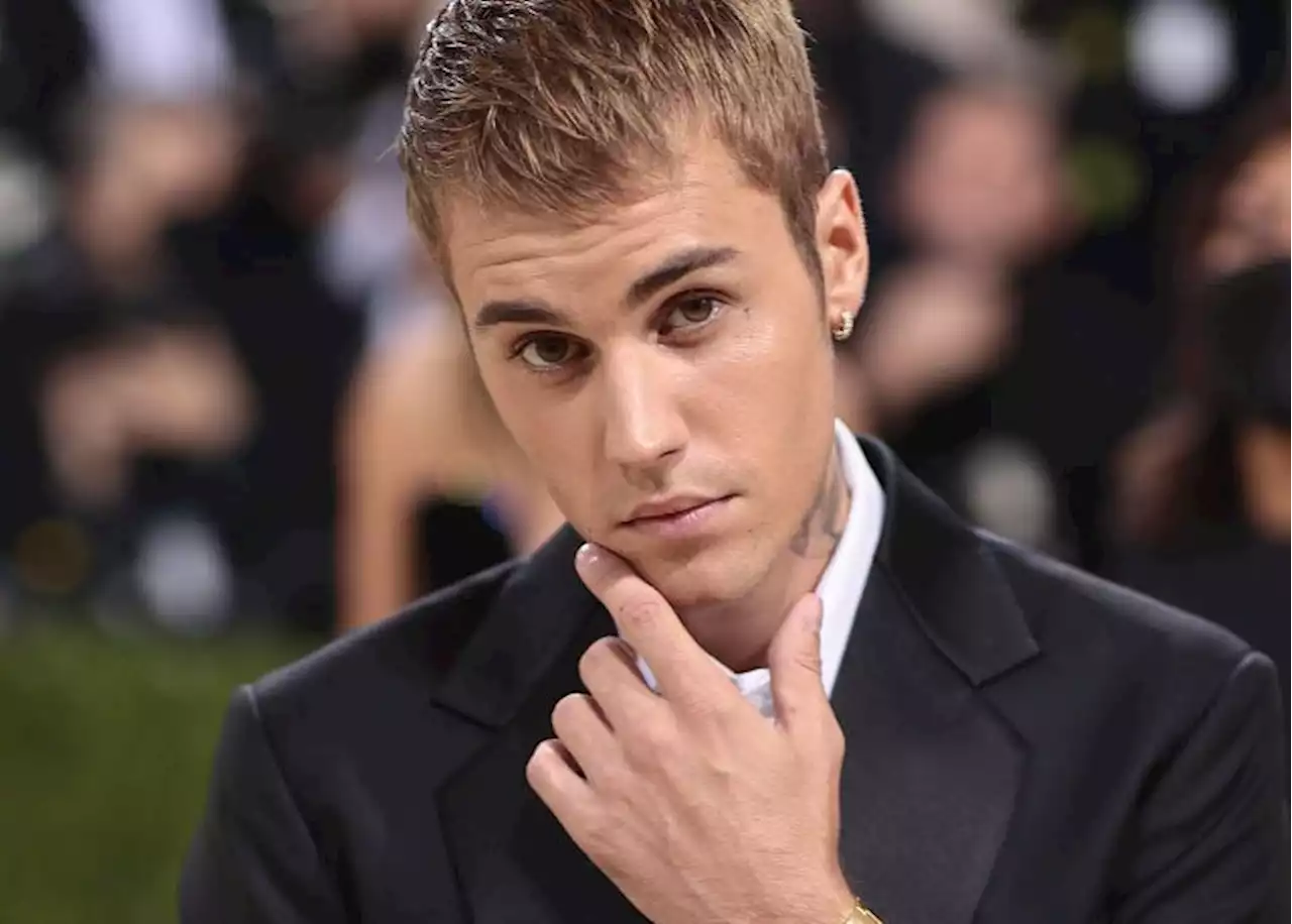 RETAIL ROW: Justin Bieber denounces H&M merchandise collection depicting him