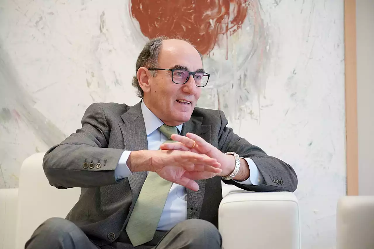 Iberdrola reta a Cepsa y dice que fabricará más hidrógeno