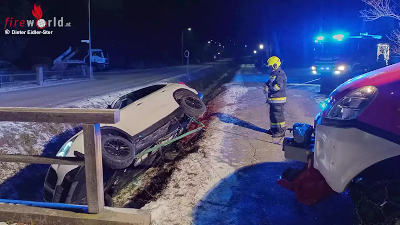 Nö: Pkw landet in Krumbach am Dach liegend im Bachbett