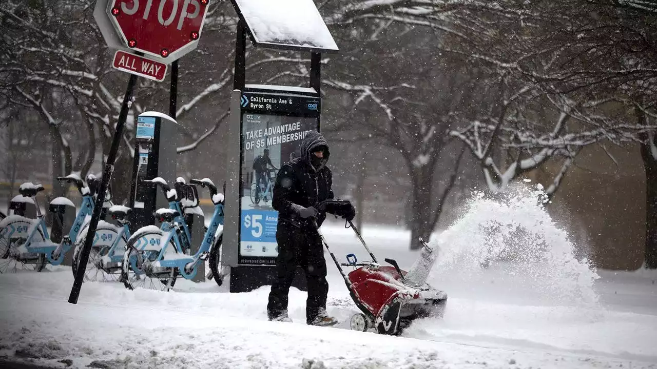 Chicago winter storm outlook: Latest projections and forecast