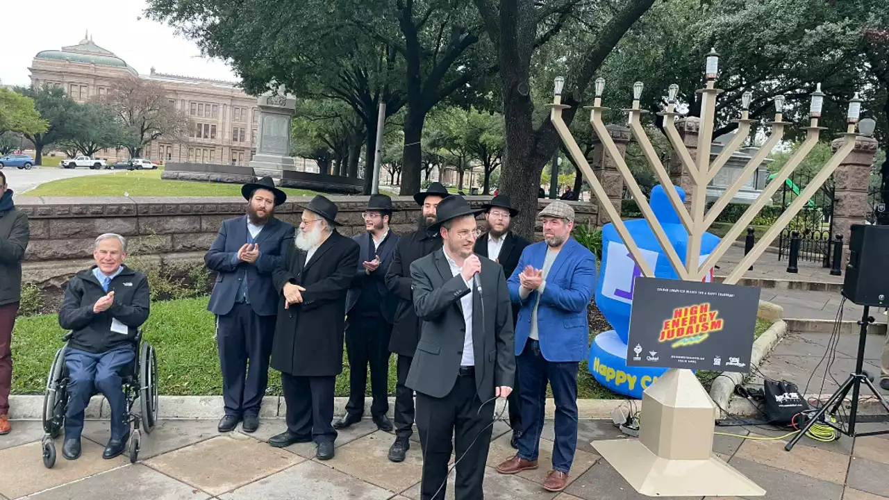 Gov. Abbott condemns antisemitic acts at Capitol Menorah Lighting Ceremony