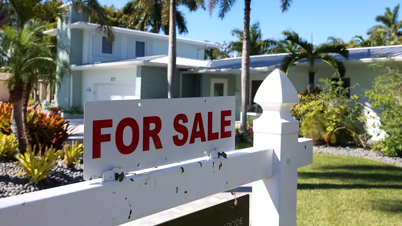 Gov. Ron DeSantis takes steps to ‘help the average person’ afford a home: Real estate expert