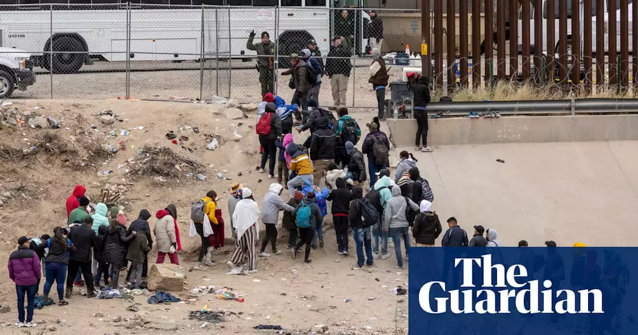 Confusion and tension high at US-Mexico border despite upholding of Covid-era rules