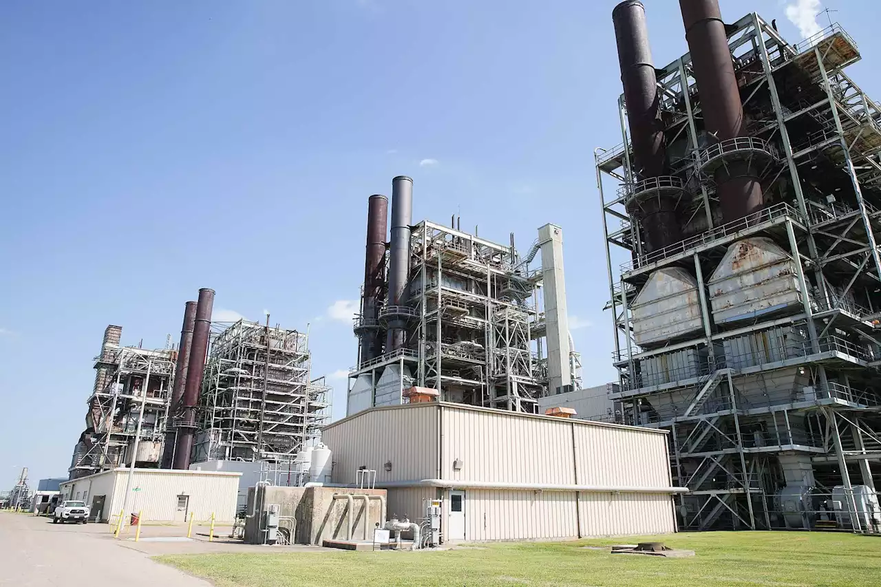 ERCOT expects to avoid blackouts as Texas power grid to face biggest cold test since 2021 freeze