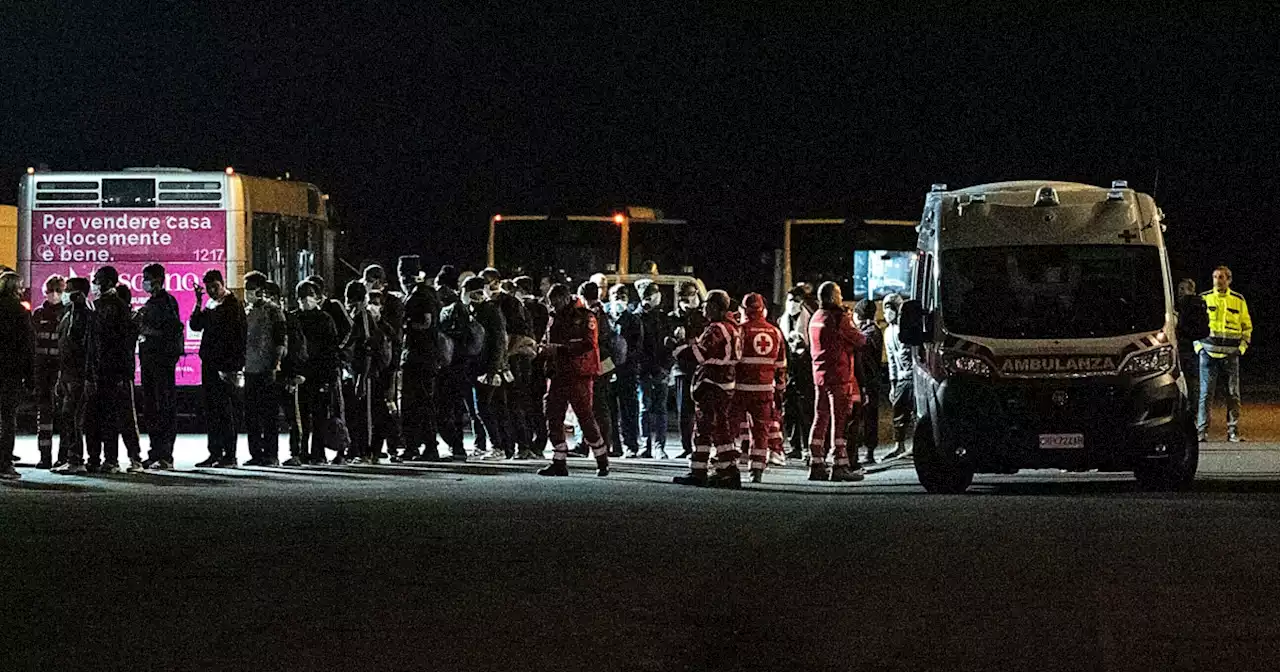 Italien: Migrantin gebar Kind kurz nach Rettung