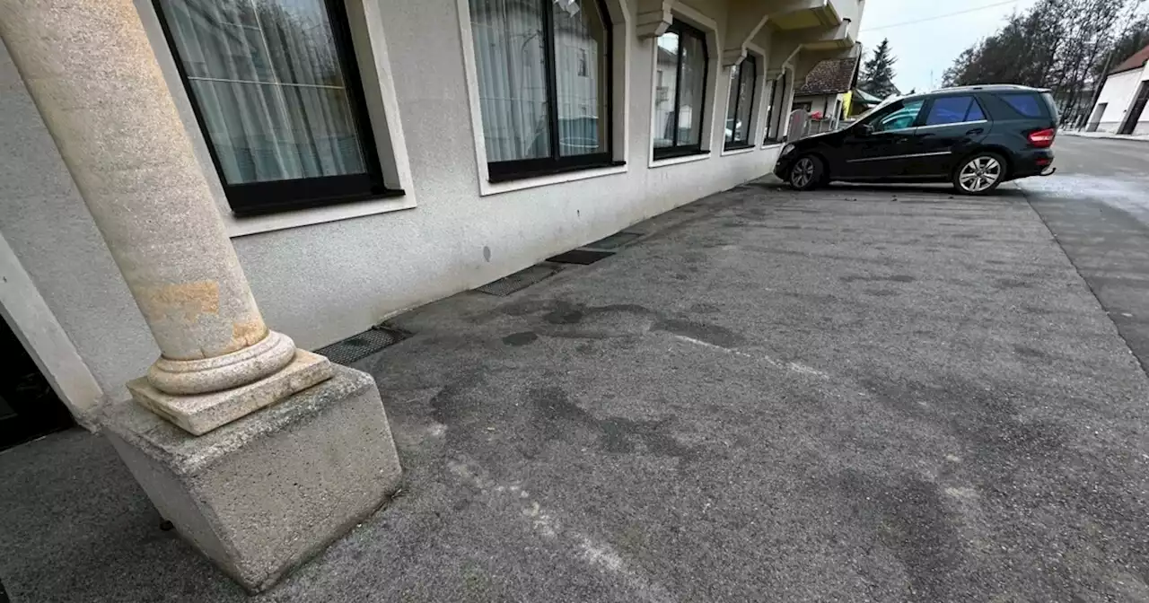 Mann hirntot: Attacke vor Disco endet tragisch