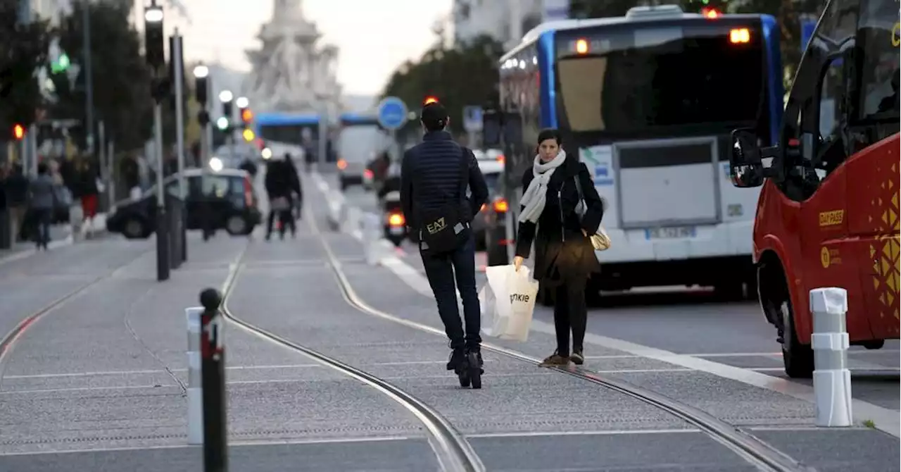 La trottinette bat des records en termes d'accidentologie et de nuisances