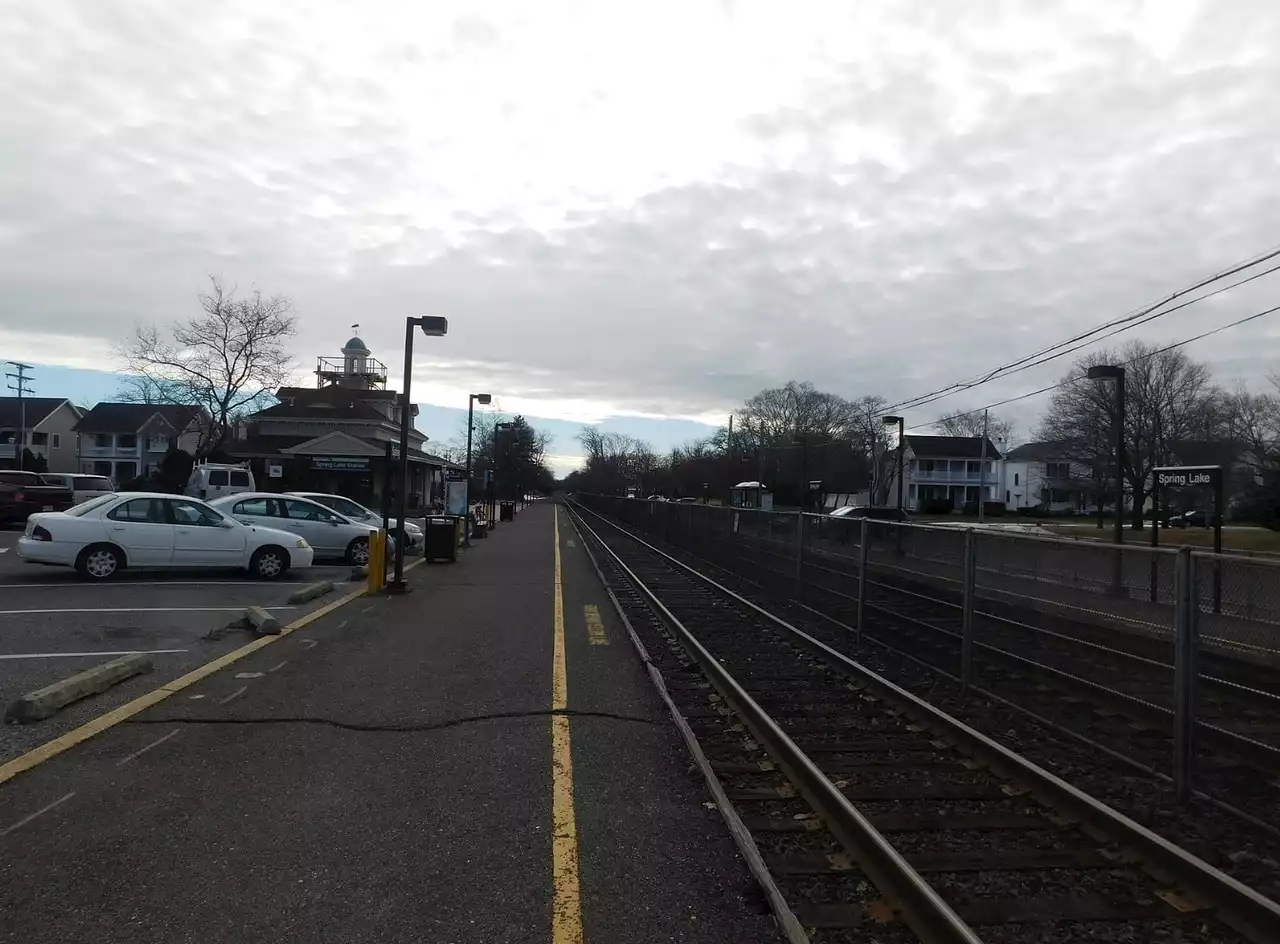 Man visiting U.S. identified as man struck, killed by NJ Transit train