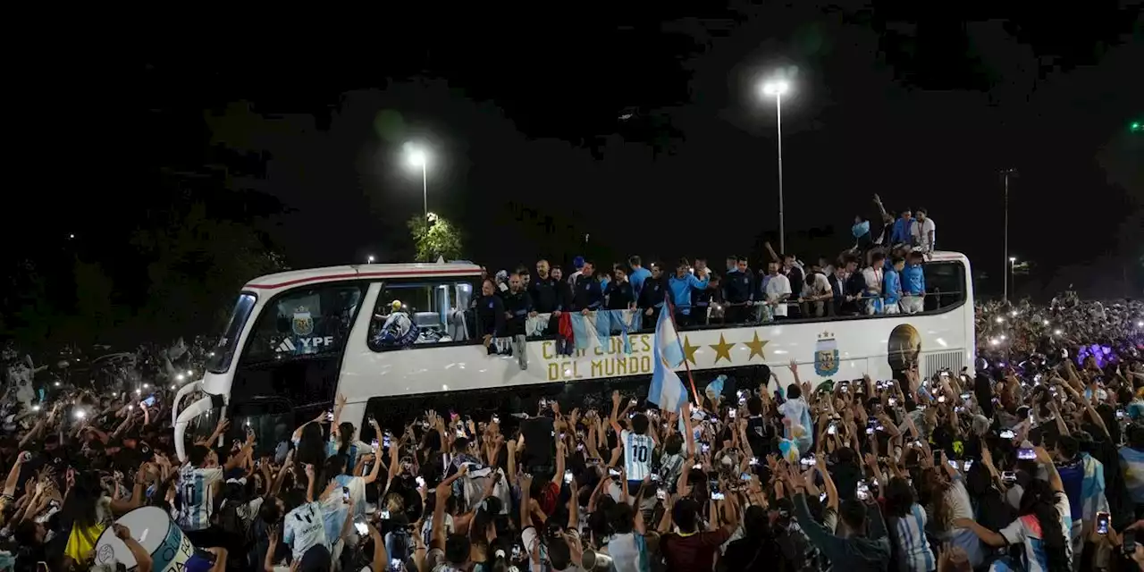 Nationalfeiertag ausgerufen! Hier empfangen eine Million Menschen Messi und Argentinien